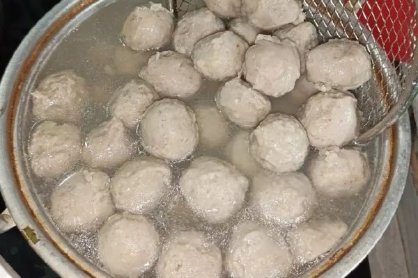 Teknik Membuat Bakso yang Empuk dan Kenyal di Rumah